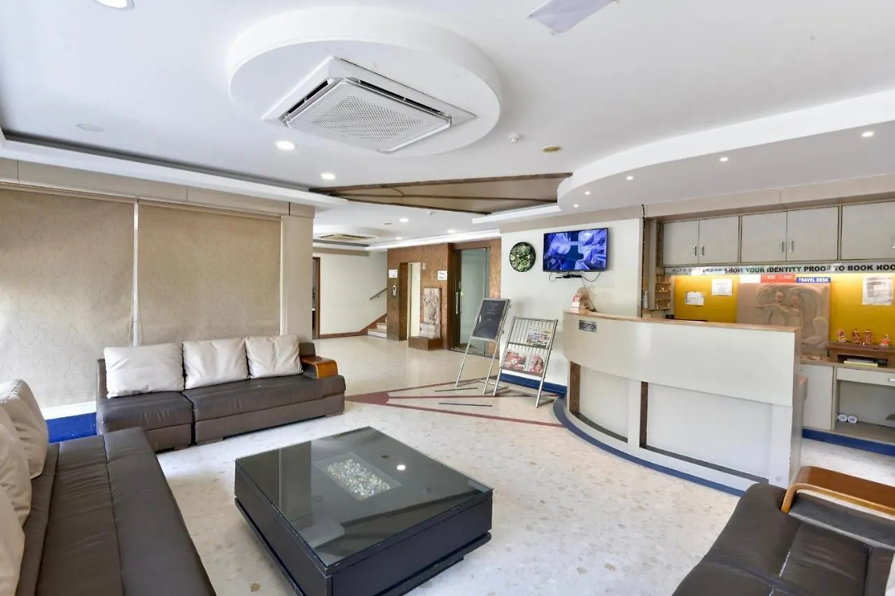 Hotel Bhoomivilas Agra