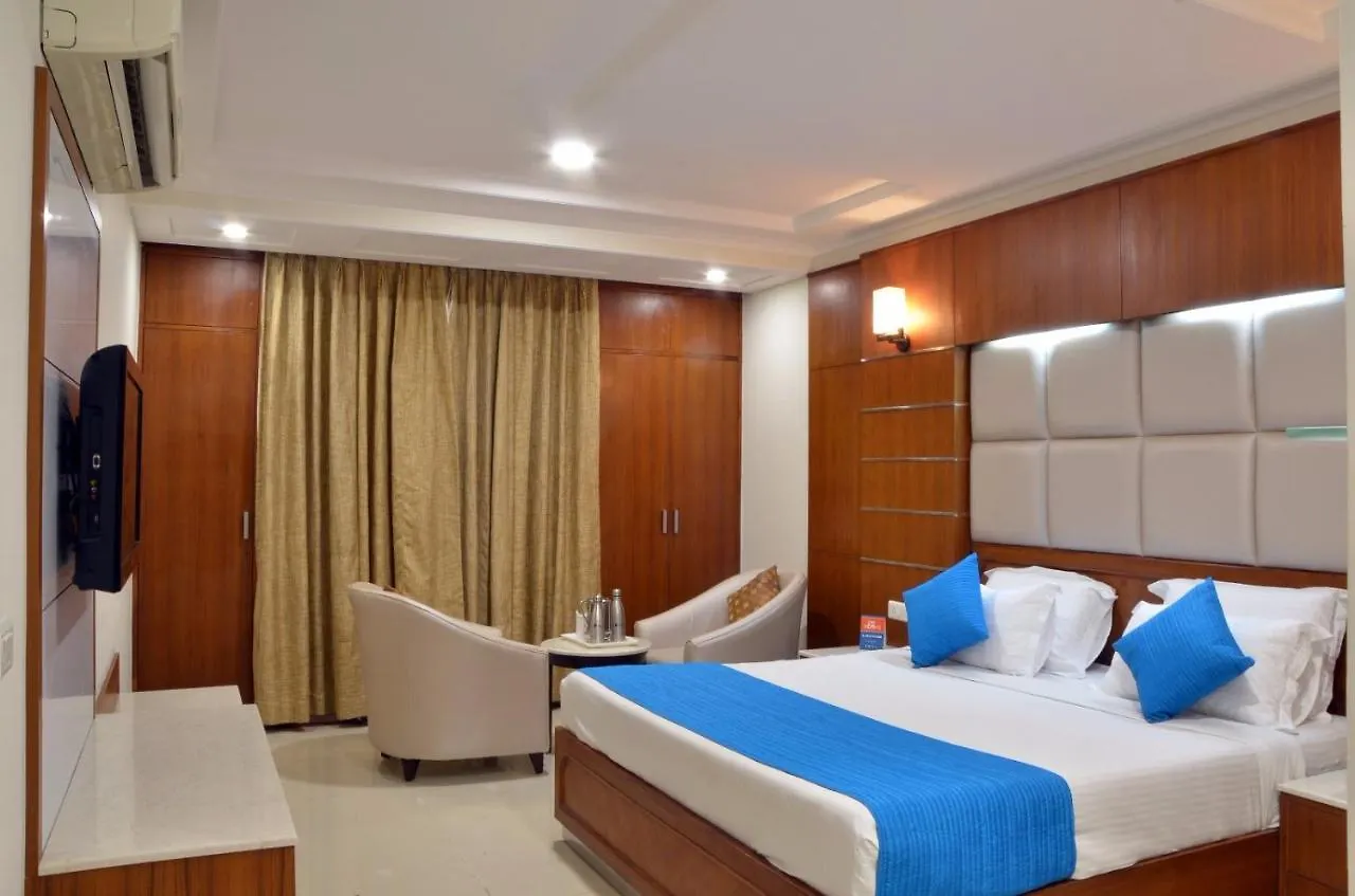 Hotel Bhoomivilas Agra  Ινδία