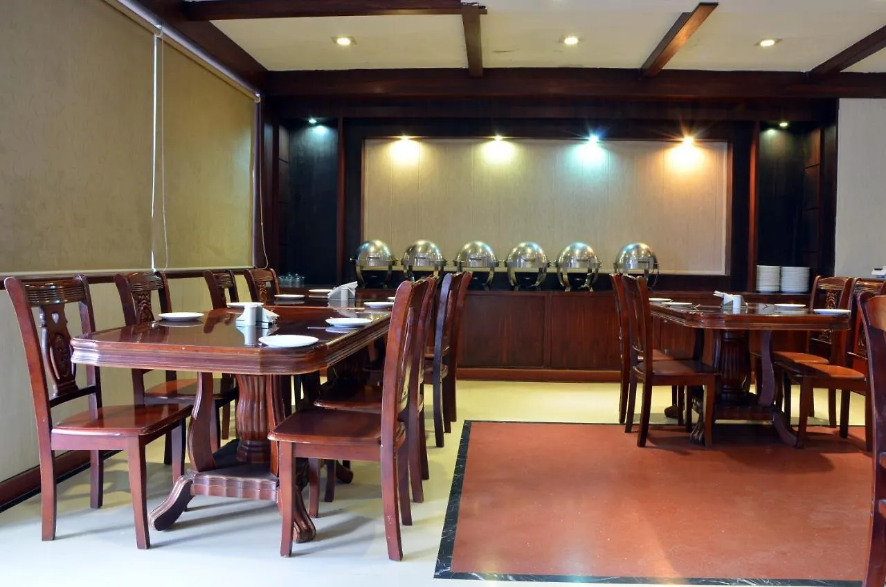 Hotel Bhoomivilas Agra
