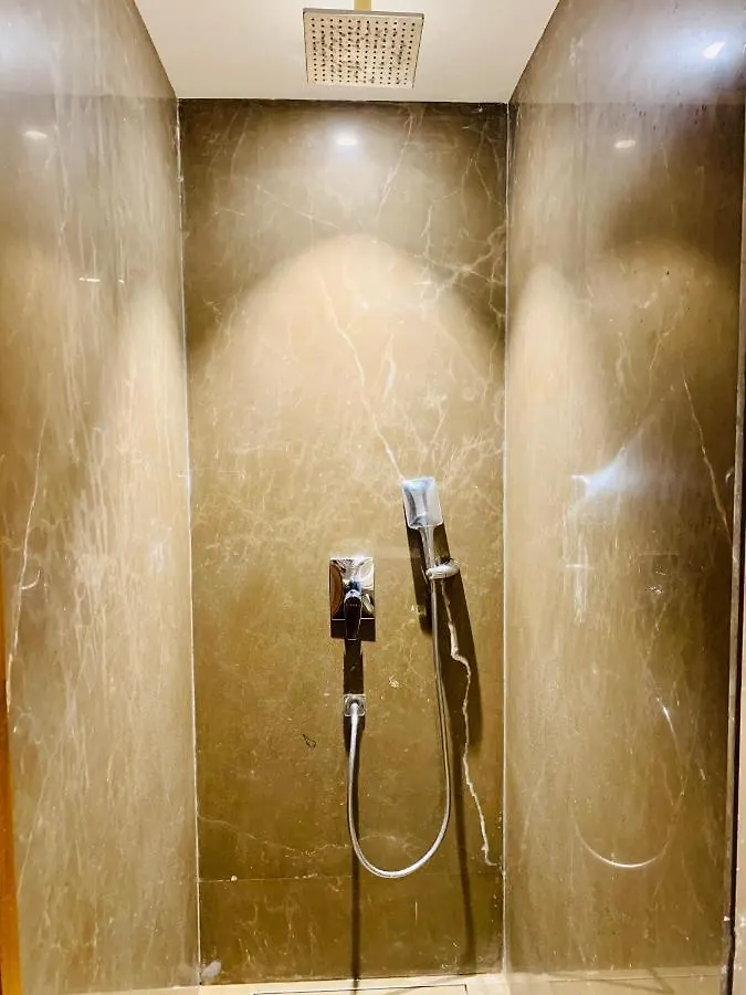 ***  Hotel Bhoomivilas Agra  Ινδία