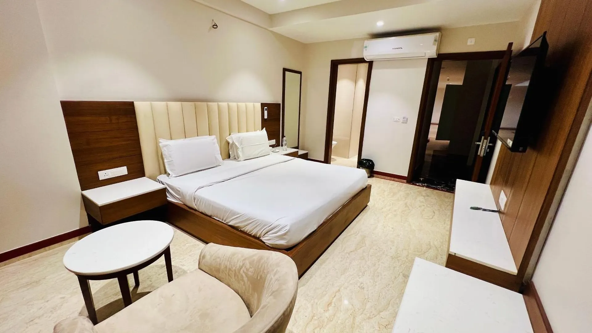 Hotel Bhoomivilas Agra